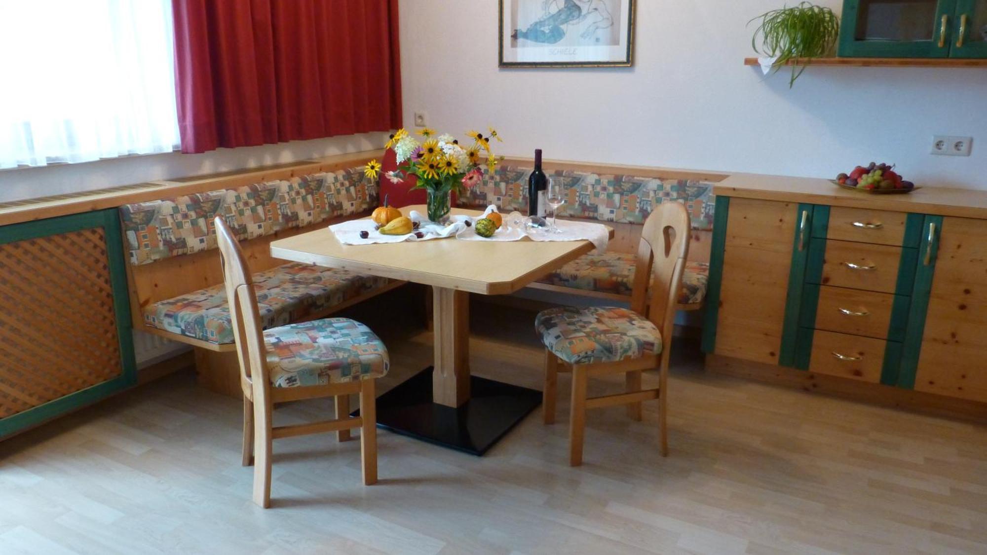 Gaestehaus Manuela - Familie Rantner Seefeld in Tirol Pokoj fotografie